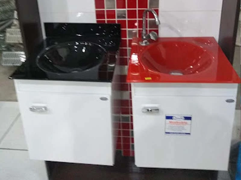 Louças e acabamentos